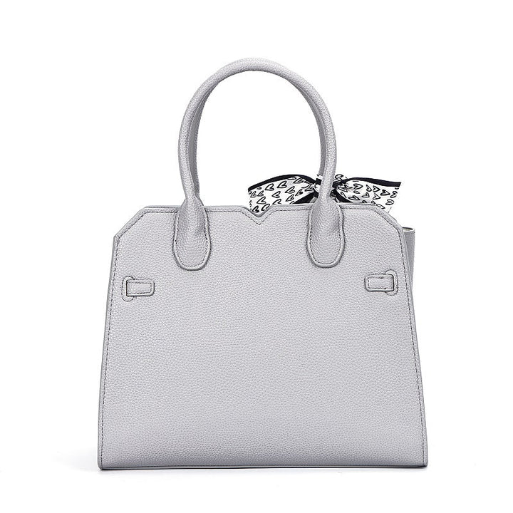 Stylish ladies handbags